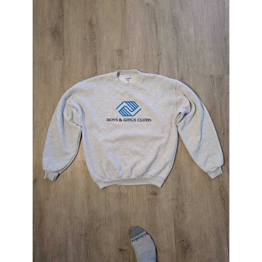 VTG 90s/y2k Boys & Girls Clubs Sweatshirt S Gray Crew Neck  Pullover